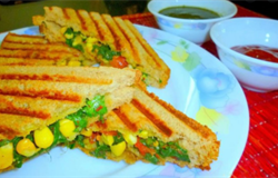 Spicy Corn and Capsicum Sandwich Recipe